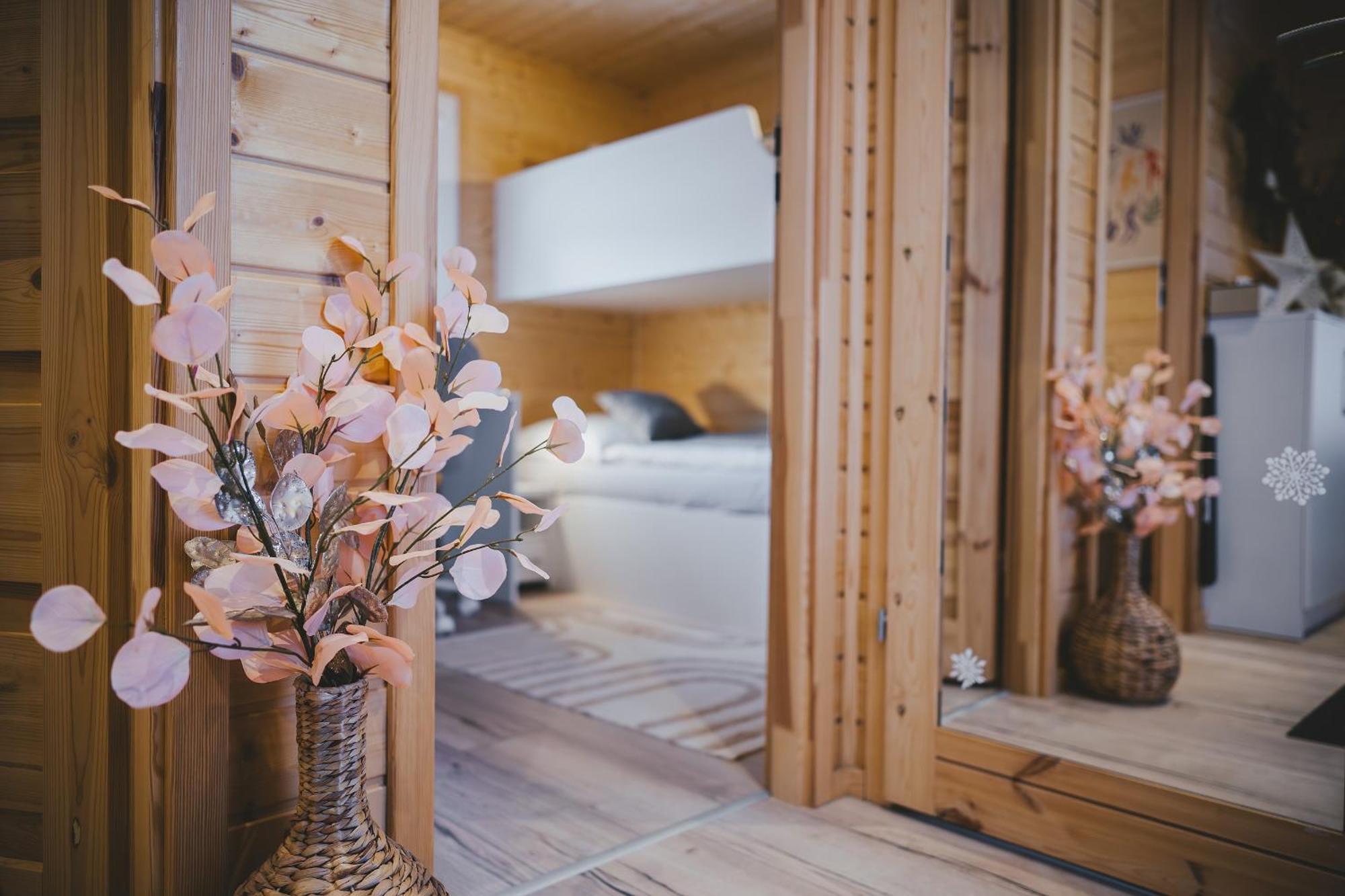 Apartman Andrea Červená Voda Exteriör bild