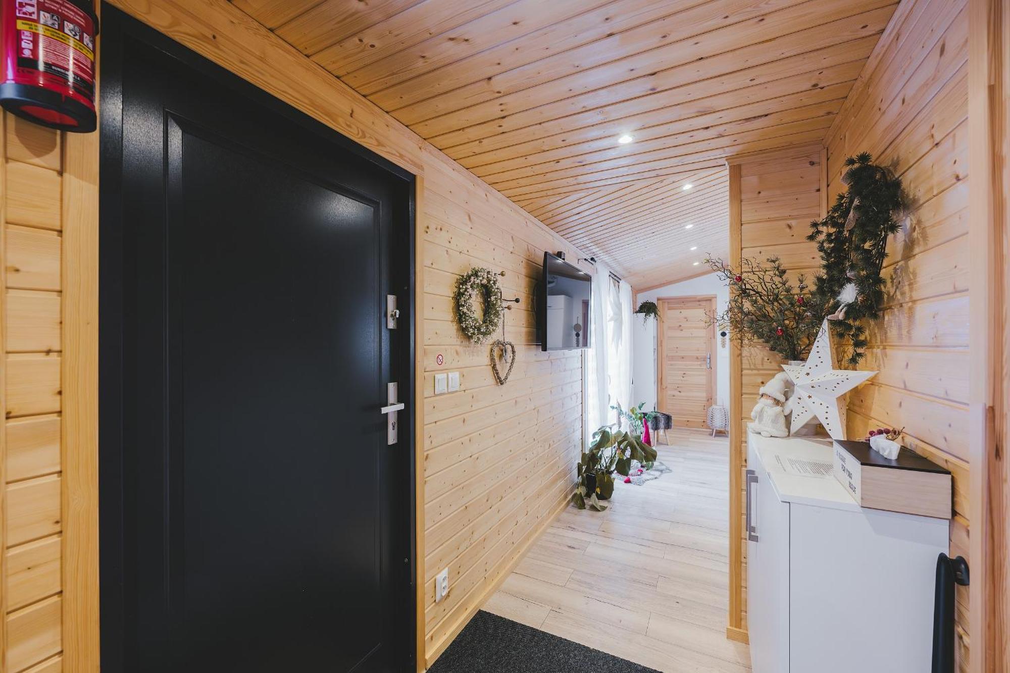 Apartman Andrea Červená Voda Exteriör bild