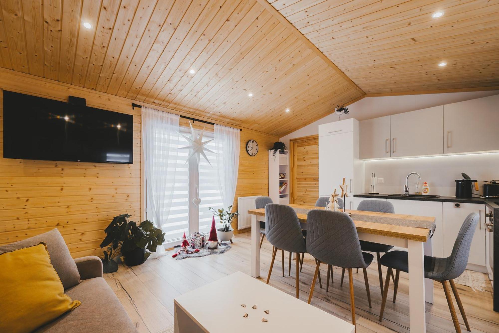 Apartman Andrea Červená Voda Exteriör bild