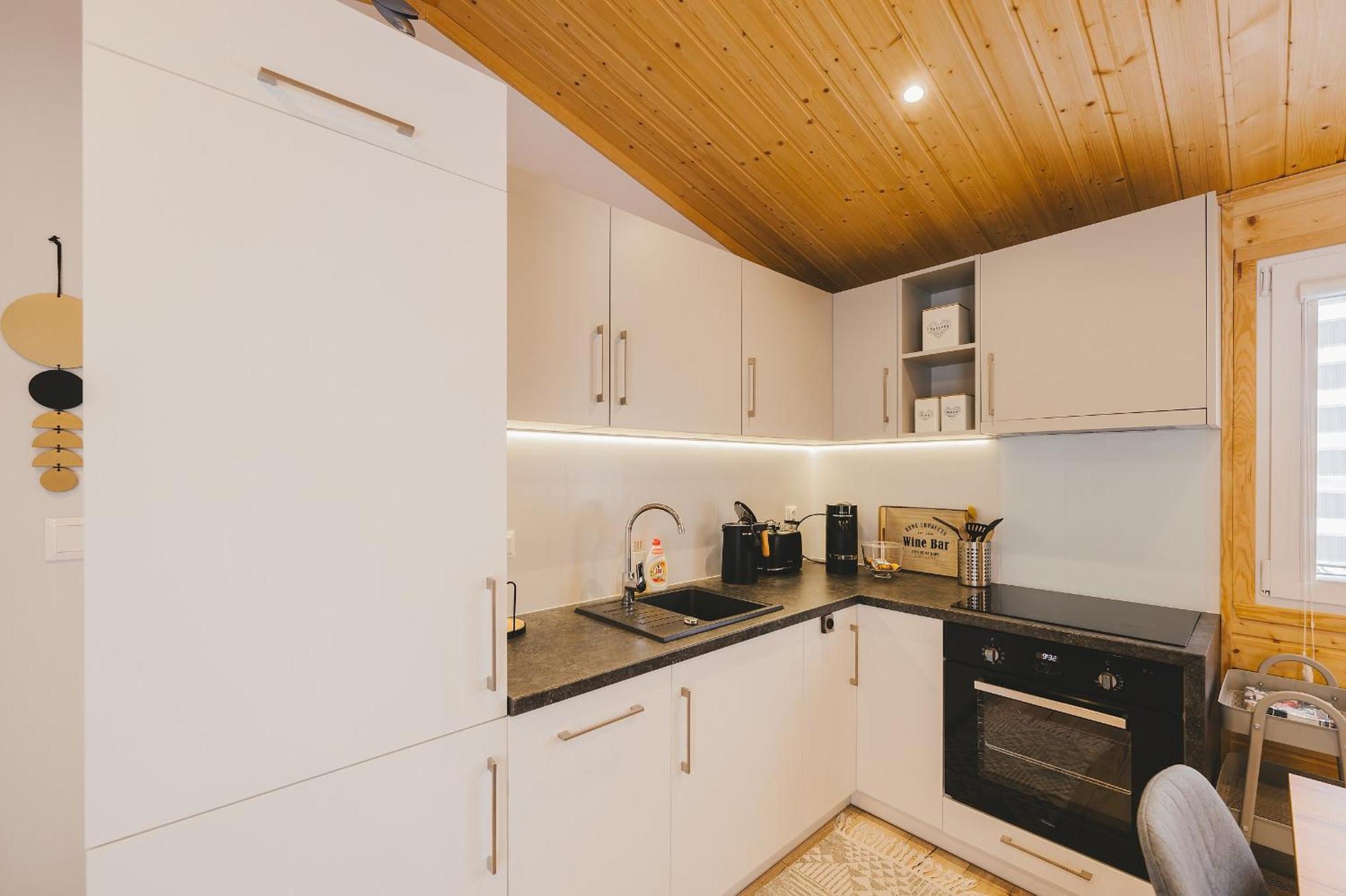 Apartman Andrea Červená Voda Exteriör bild